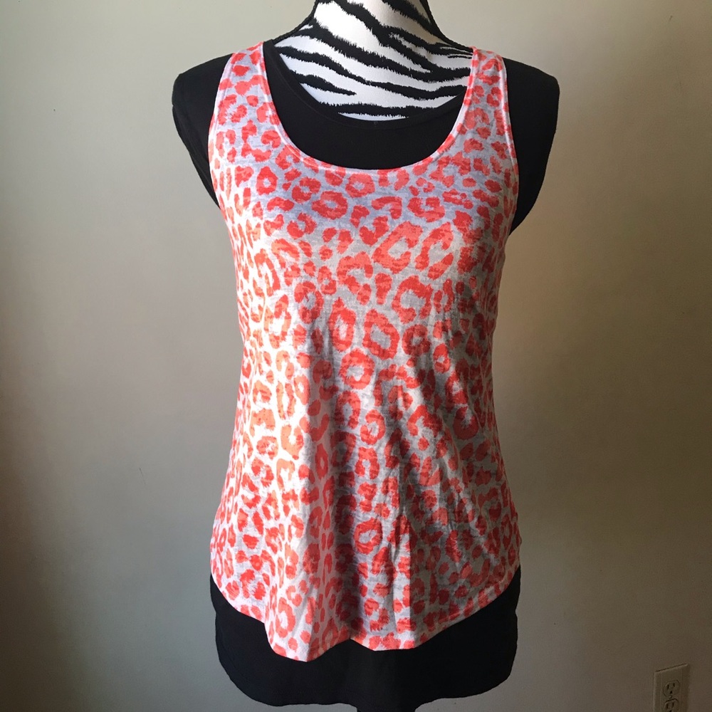 Delia’s NWT orange and white leopard tank size Medium